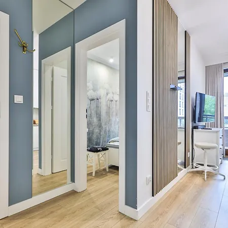 Apartament Kawalerka Mokotów Cybernetyki *